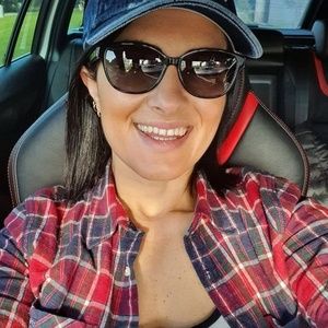 Meet your Posher, Libby